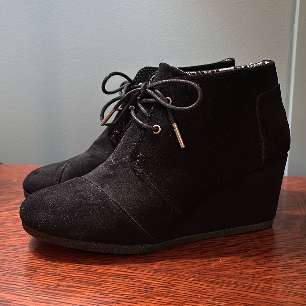Ankle boots